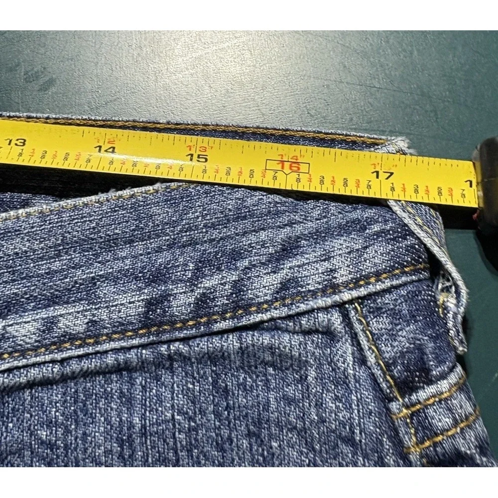 Vintage Levi's 550 Relaxed Fit Jean Shorts Men's 34 Dark Wash‎ Denim 10